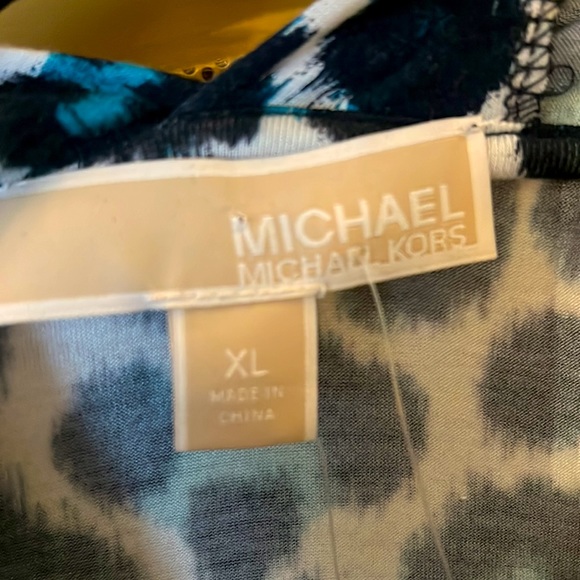 NWT Michael Kors long sleeve wrap stretchy top - Picture 3 of 3
